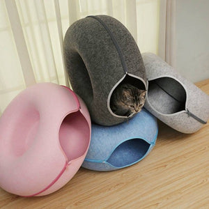 Four Seasons Available Cat Round Felt Pet Nest